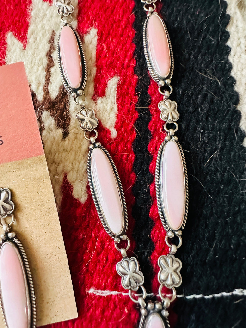 Handcrafted Queen Pink Conch & Sterling Silver Necklace Set