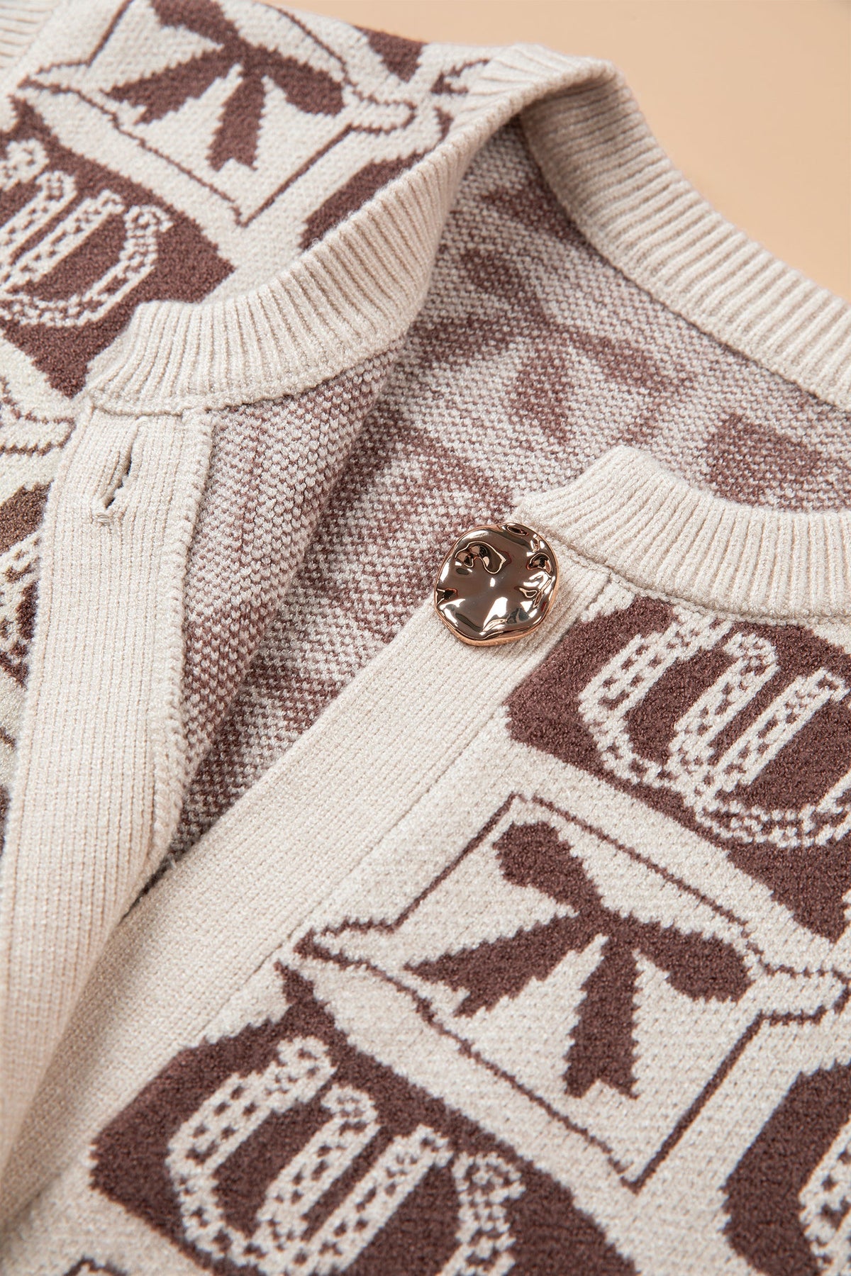 Brown Western Horseshoe Bow Pattern Button Front Sleeveless Knit Sweater
