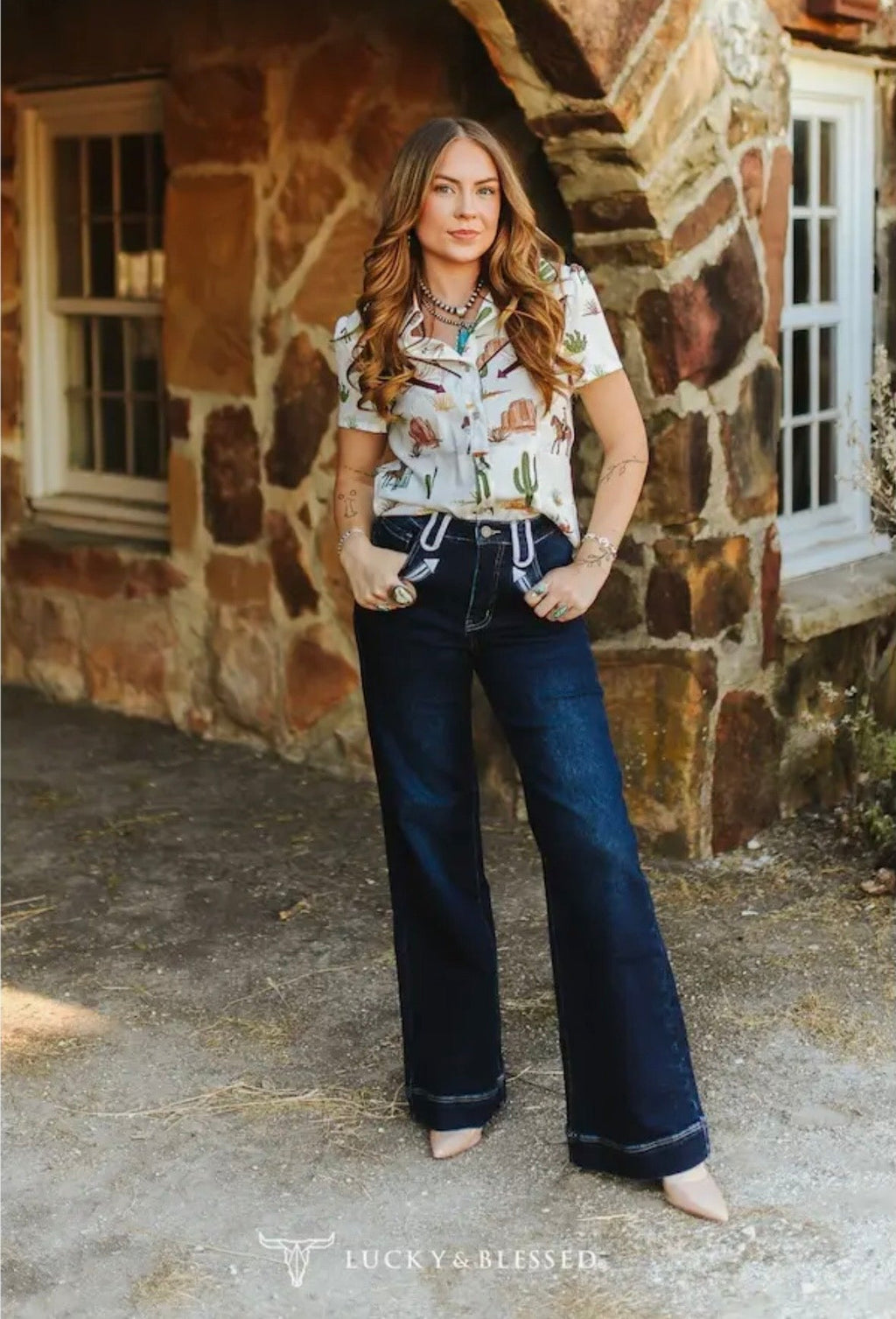Western Two-Tone Stitch Flare Jeans – Dark Wash