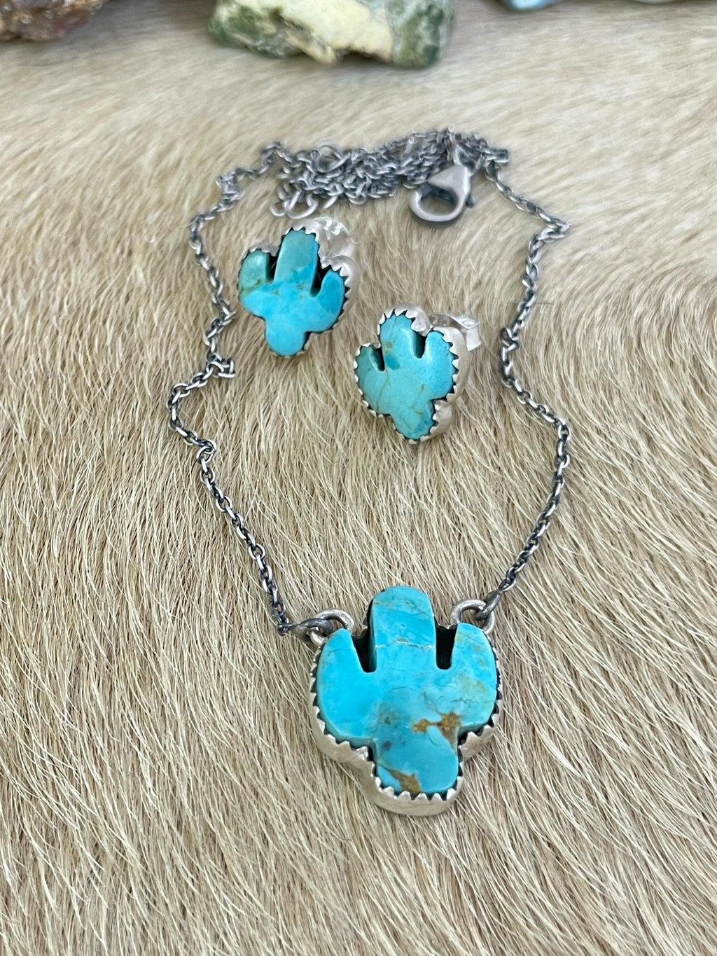Handmade Sterling Silver Kingman Necklace Earring Set with Signed Nizhoni
